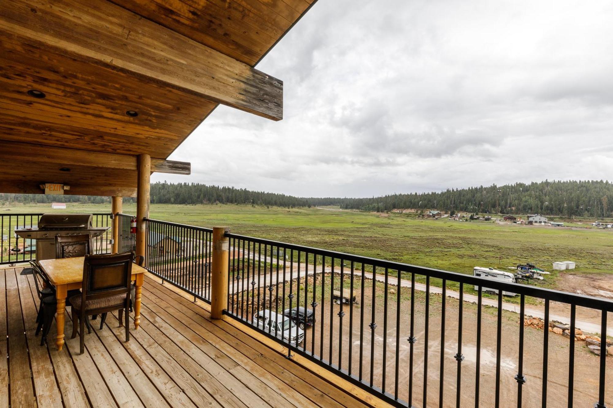 The Lodge At Duck Creek Duck Creek Village Exterior foto
