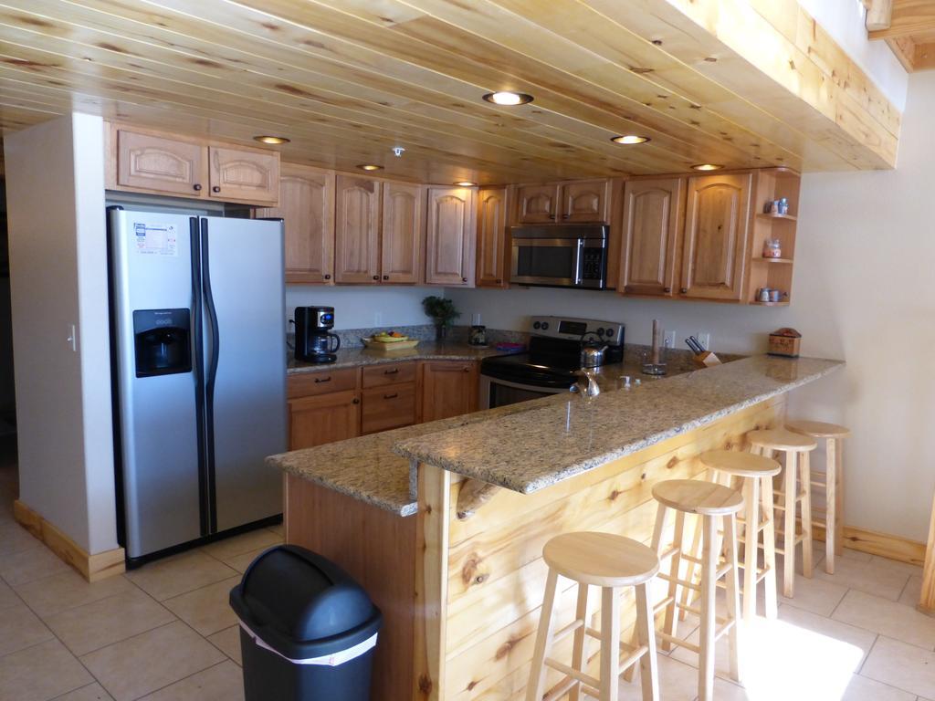 The Lodge At Duck Creek Duck Creek Village Zimmer foto